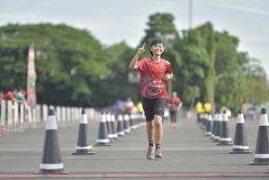 BIB: 
                            <button type="button" onclick="openModal(4935130)" class="btn btn-primary btn-sm float-right btn-popup" data-toggle="modal" data-target=".modal-high-quality">
                        <i class="fas fa-shopping-cart"></i> Add to Cart
                    </button>
                                            <button type="button" onclick="isThisMe(4935130, true)" class="btn btn-success btn-sm float-right btn-popup btn-isme hidden" data-toggle="tooltip" data-placement="bottom" title="นี่คือรูปของคุณใช่ไหม คลิกที่นี่เพื่อเอาเข้าอัลบั้ม">
                        <i class="fas fa-plus"></i> Add to album
                    </button>
                    <button type="button" onclick="isThisMe(4935130, false)" class="btn btn-warning btn-sm float-right btn-popup btn-isnotme hidden">
                        <i class="fas fa-ban"></i> Remove from album
                    </button>